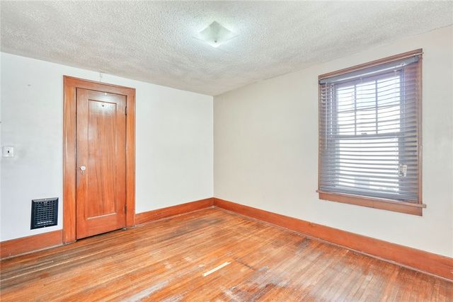 115 Barberry, Rochester, NY 14621