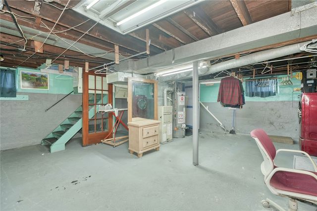 115 Barberry, Rochester, NY 14621