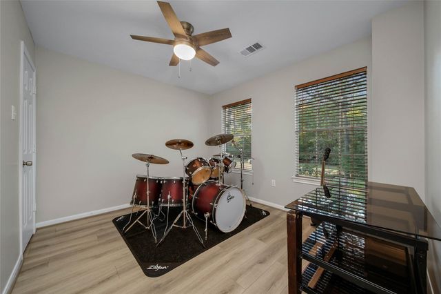 22319 Desert Willow Drive, Magnolia, TX 77355