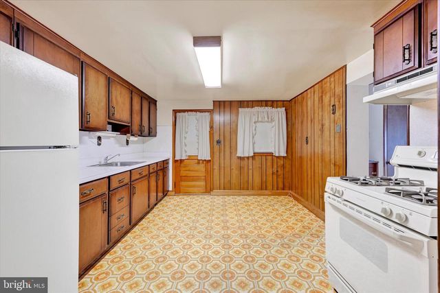 7437 NEW CUT RD, Kingsville, MD 21087