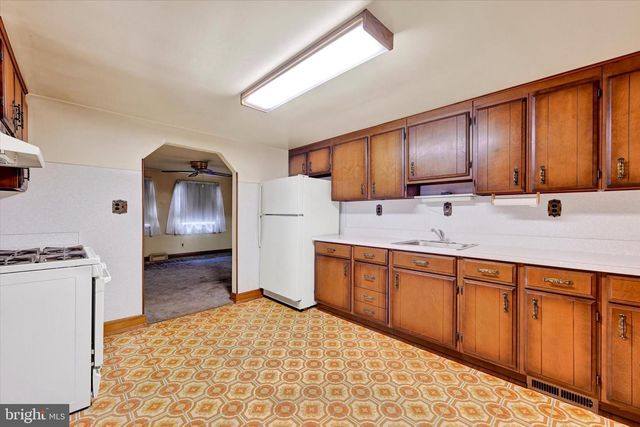 7437 NEW CUT RD, Kingsville, MD 21087