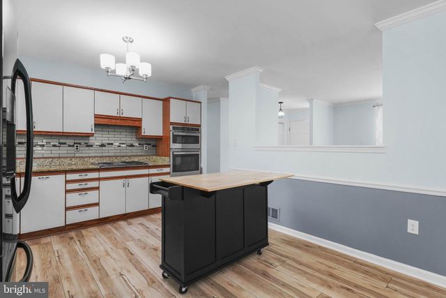 13110 HICKORY AVE, Waldorf, MD 20601