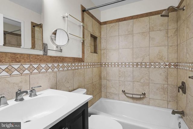 13110 HICKORY AVE, Waldorf, MD 20601