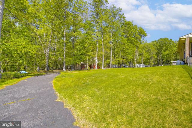 13110 HICKORY AVE, Waldorf, MD 20601
