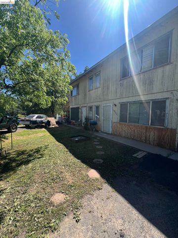 18222 Hammer Ln, Tuolumne, CA 95379