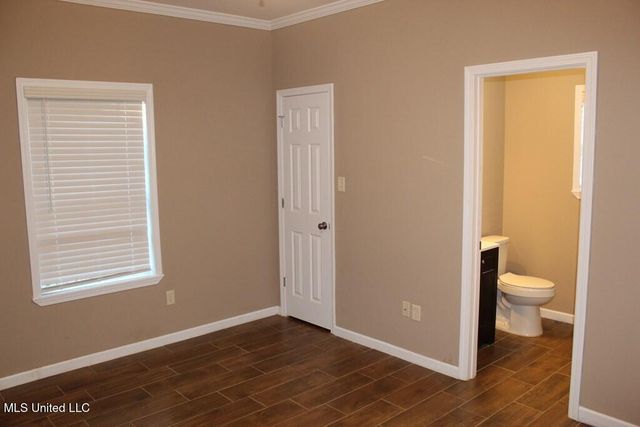 1013 Bassett Drive, C, Mccomb, MS 39648