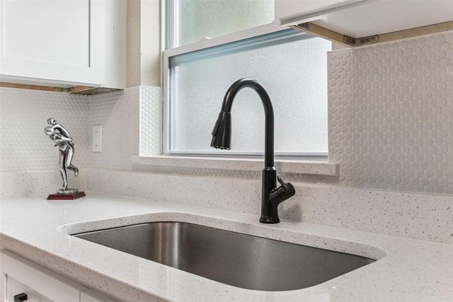 3033 SUTTON DRIVE, Orlando, FL 32810