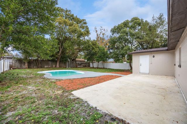 3033 SUTTON DRIVE, Orlando, FL 32810