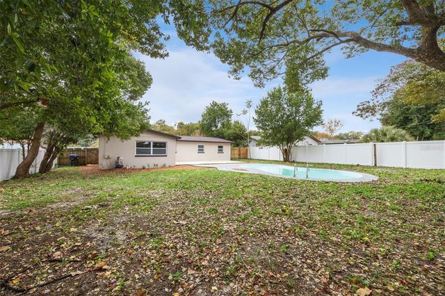 3033 SUTTON DRIVE, Orlando, FL 32810