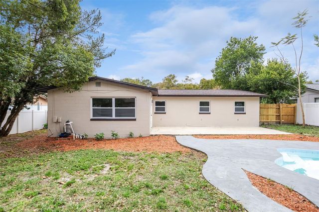 3033 SUTTON DRIVE, Orlando, FL 32810