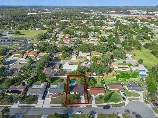 3033 SUTTON DRIVE, Orlando, FL 32810