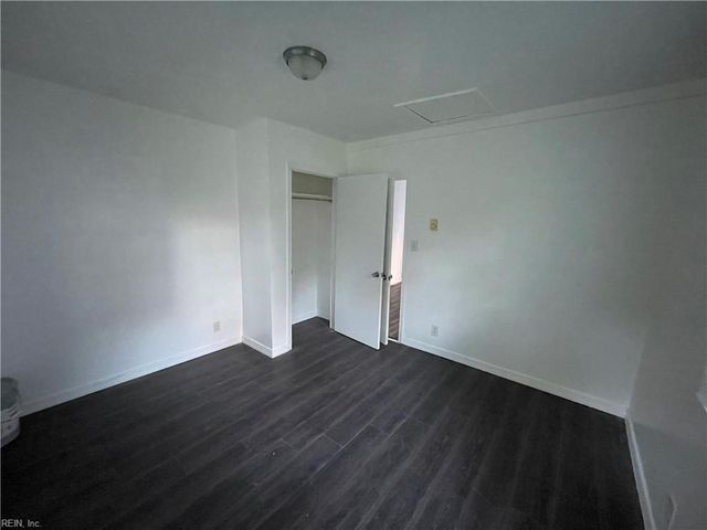 122 Channing Ave Apt 1, Portsmouth, VA 23702