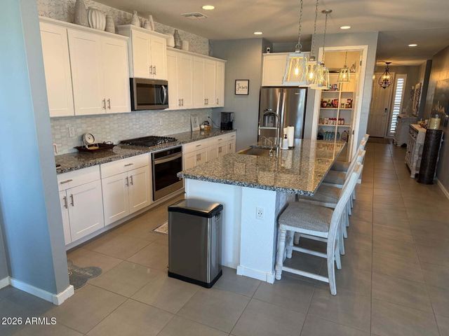 4264 W SUNCUP Drive, San Tan Valley, AZ 85144