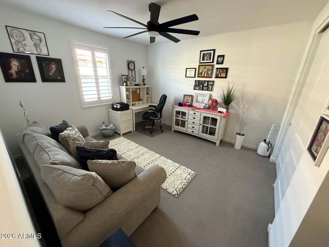 4264 W SUNCUP Drive, San Tan Valley, AZ 85144