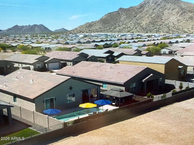 4264 W SUNCUP Drive, San Tan Valley, AZ 85144