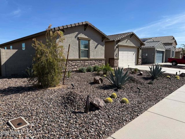 4264 W SUNCUP Drive, San Tan Valley, AZ 85144