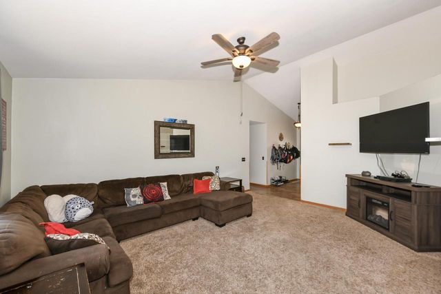 607 Stephanie STREET, Burlington, WI 53105