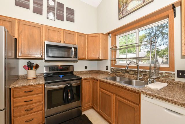 607 Stephanie STREET, Burlington, WI 53105
