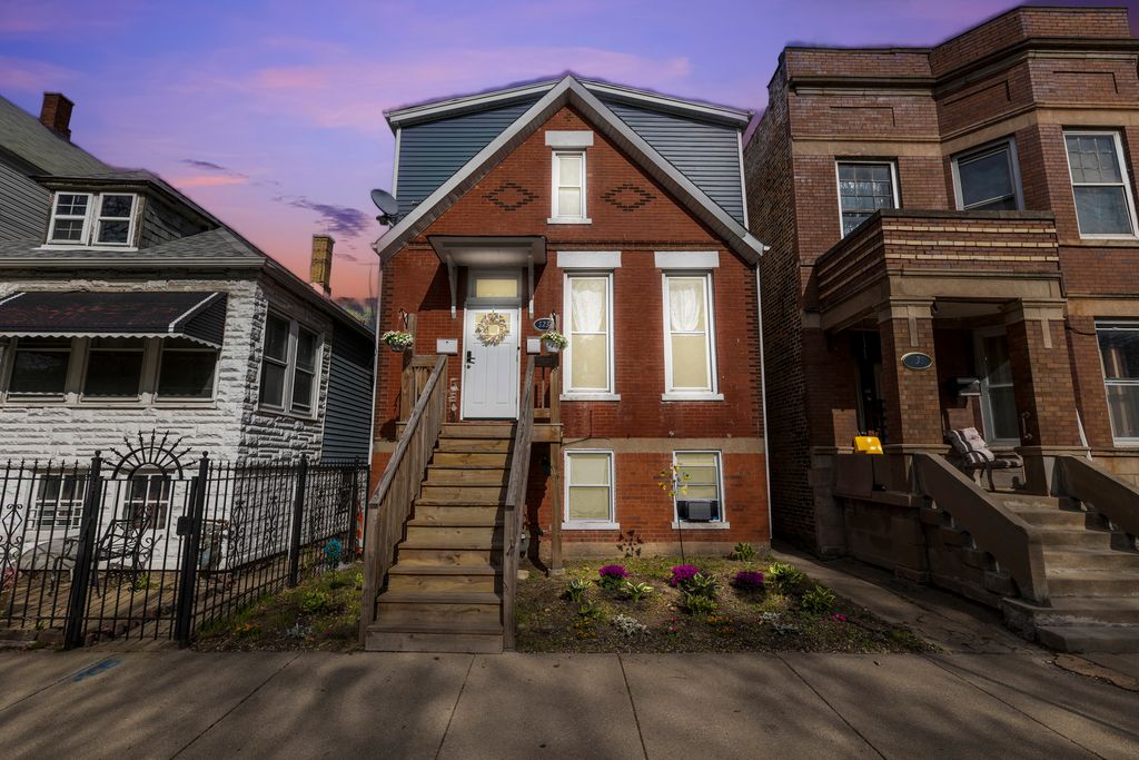 Image 1 of property listing at 5233 S Racine Street, Chicago, IL 60609
