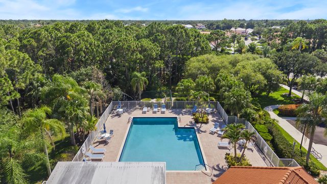 7015 SE Cutler Trail SE, Stuart, FL 34997