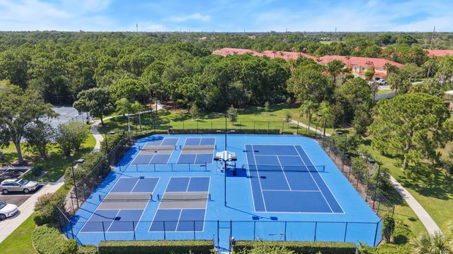 7015 SE Cutler Trail SE, Stuart, FL 34997