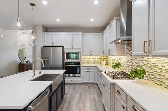 918 HULL ISLAND DRIVE, Oakland, FL 34787