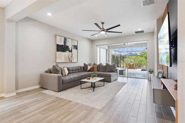 918 HULL ISLAND DRIVE, Oakland, FL 34787
