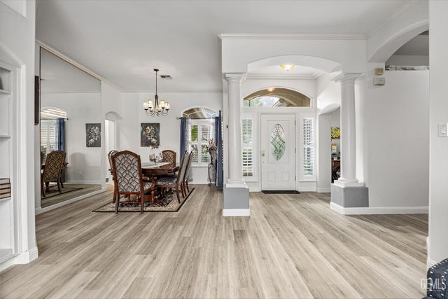 3804 Singleton Avenue, Bakersfield, CA 93313