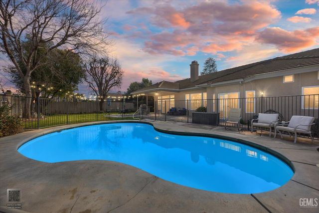 3804 Singleton Avenue, Bakersfield, CA 93313