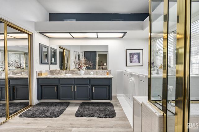 3804 Singleton Avenue, Bakersfield, CA 93313