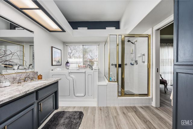 3804 Singleton Avenue, Bakersfield, CA 93313