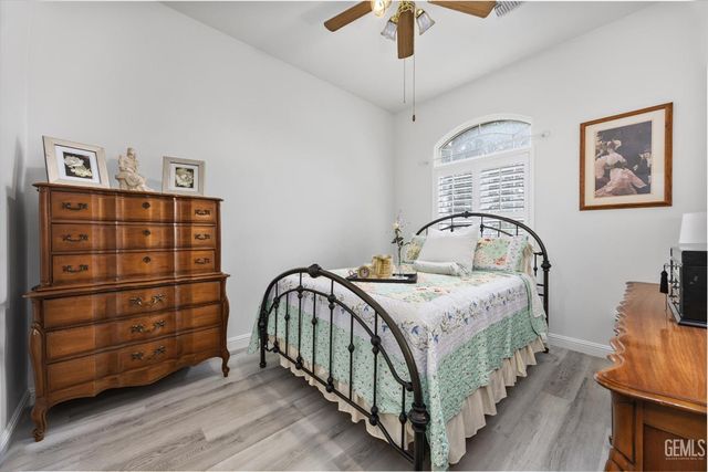 3804 Singleton Avenue, Bakersfield, CA 93313