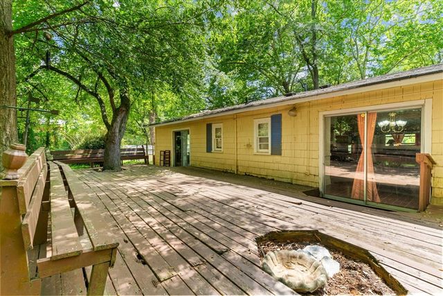 5008 SE Dianne Drive, Acworth, GA 30102