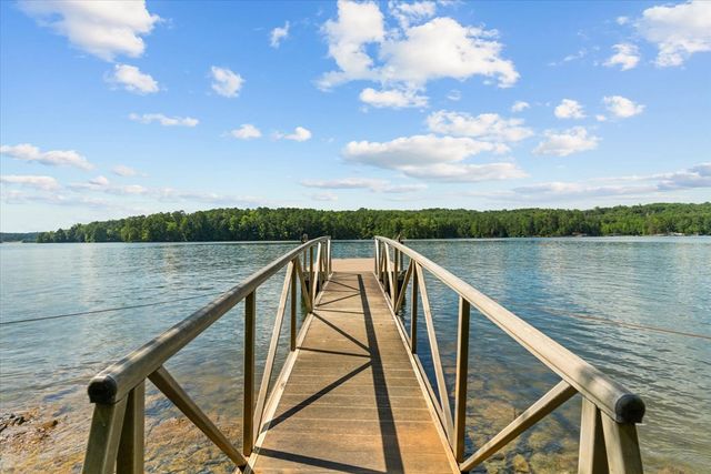 5008 SE Dianne Drive, Acworth, GA 30102