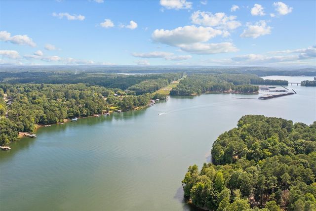 5008 SE Dianne Drive, Acworth, GA 30102