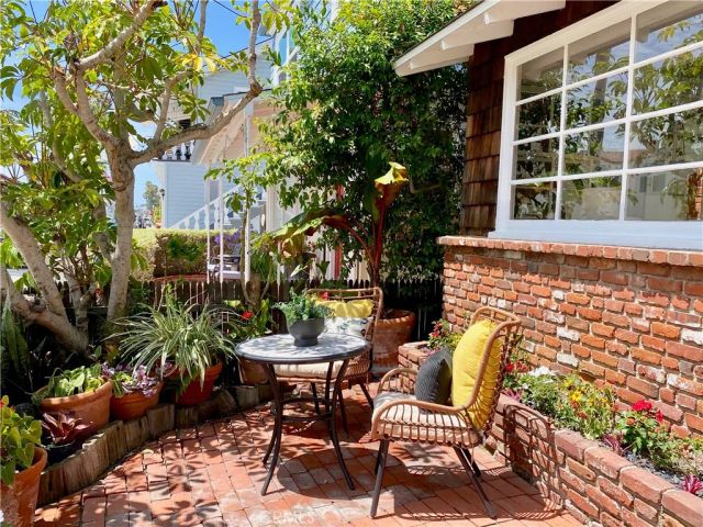1708 Park Avenue, Newport Beach, CA 92662