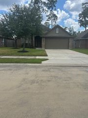 1959 Briar Grove Drive, Conroe, TX 77301