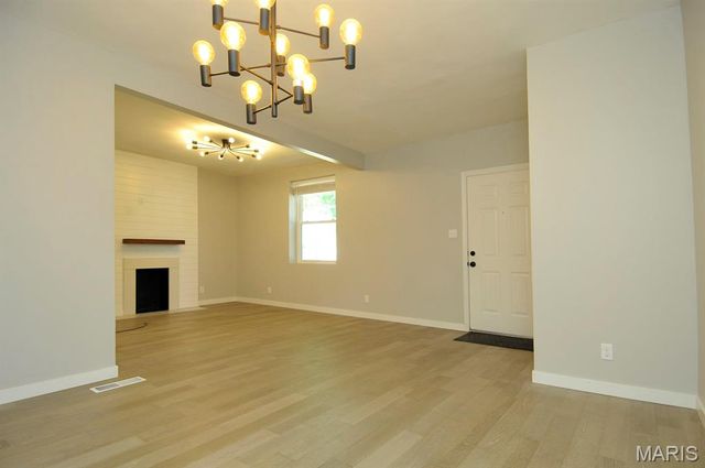 6622 Elmer Avenue, St Louis, MO 63109