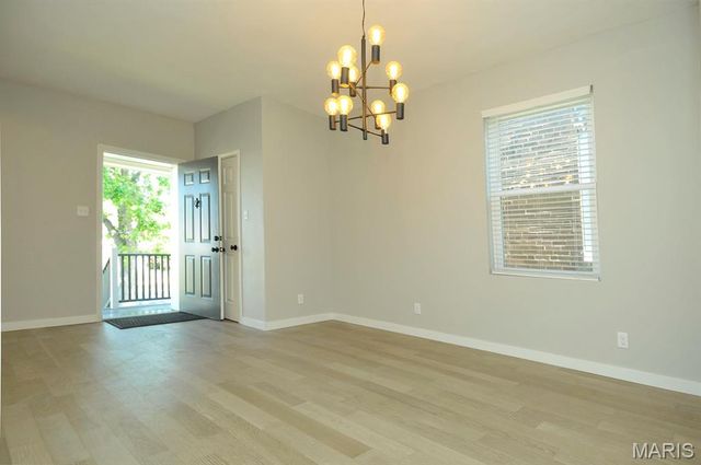 6622 Elmer Avenue, St Louis, MO 63109