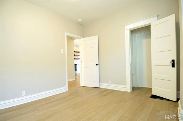 6622 Elmer Avenue, St Louis, MO 63109