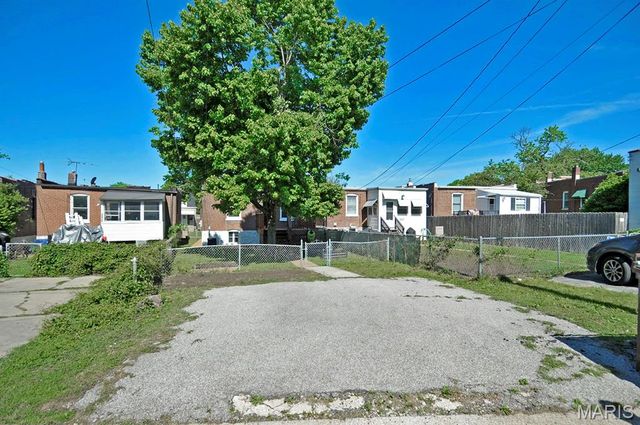 6622 Elmer Avenue, St Louis, MO 63109