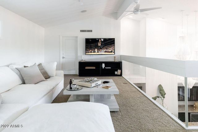 7620 E Via De Corto Street, Scottsdale, AZ 85258