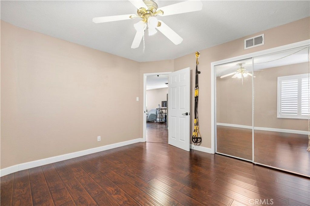Image 14 of property listing at 42443 Breeze, Lancaster, CA 93536