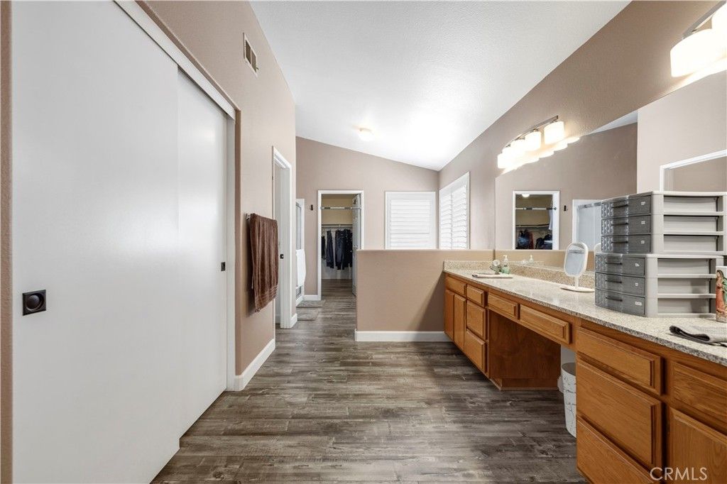 Image 26 of property listing at 42443 Breeze, Lancaster, CA 93536