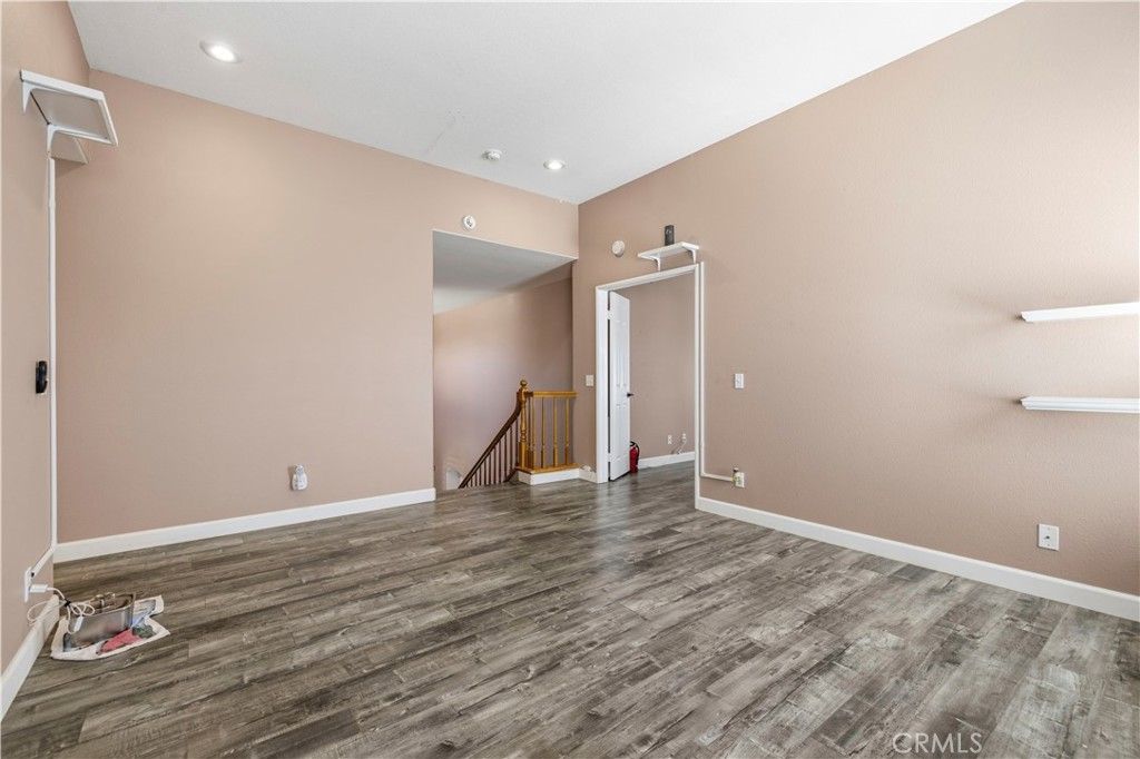 Image 30 of property listing at 42443 Breeze, Lancaster, CA 93536