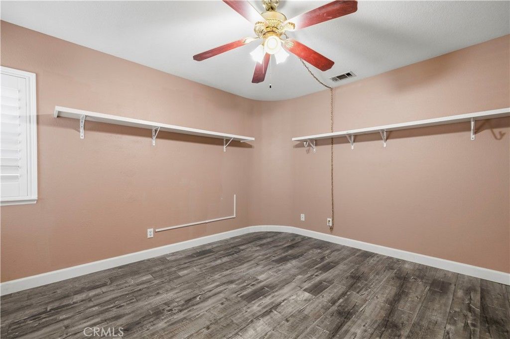 Image 31 of property listing at 42443 Breeze, Lancaster, CA 93536