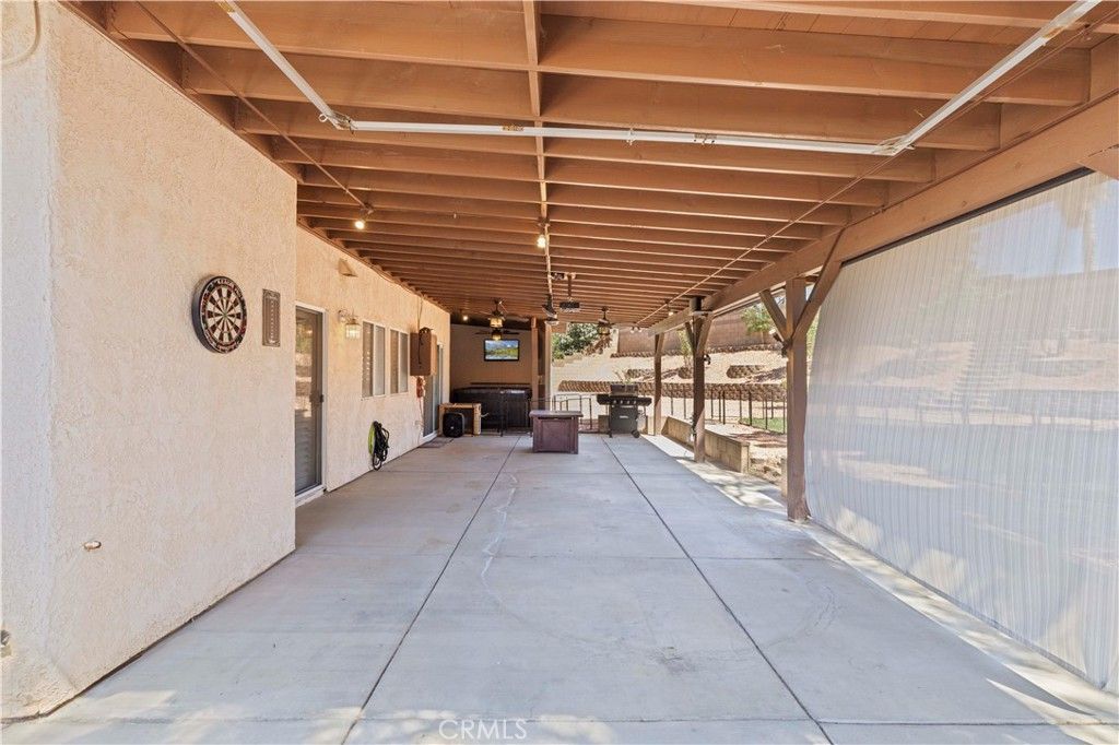 Image 44 of property listing at 42443 Breeze, Lancaster, CA 93536