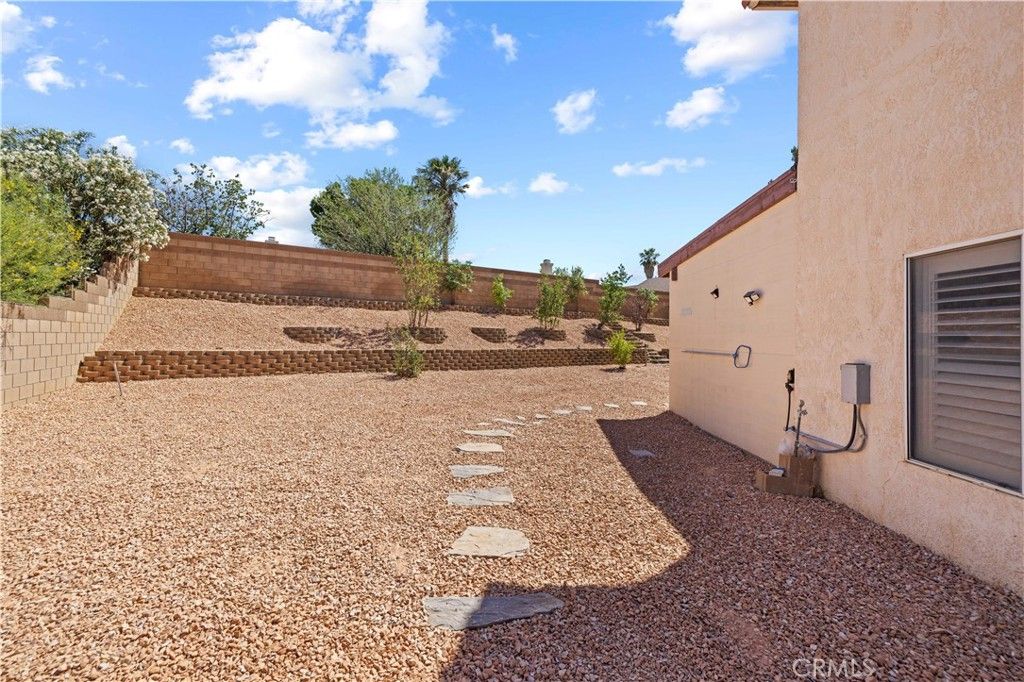 Image 50 of property listing at 42443 Breeze, Lancaster, CA 93536