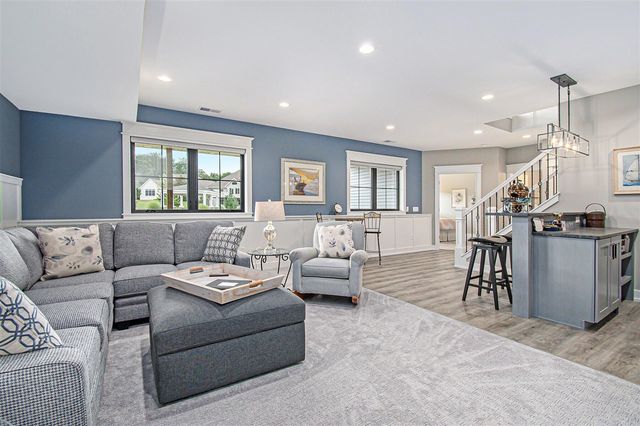 2681 West Port Drive, Kalamazoo, MI 49009