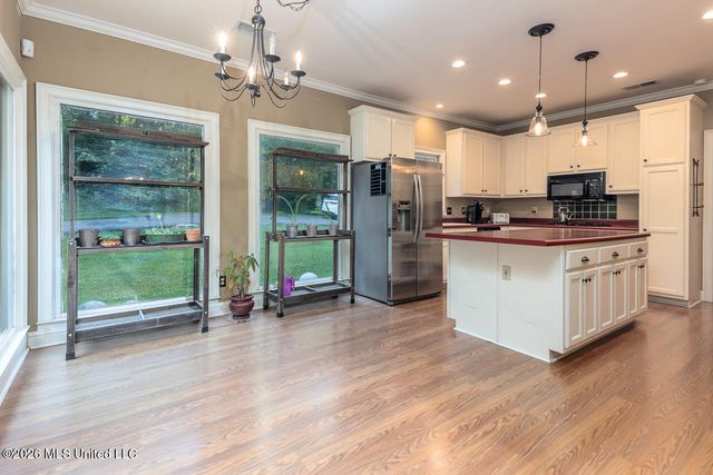 3981 Pleasant Hill Road, Olive Branch, MS 38654